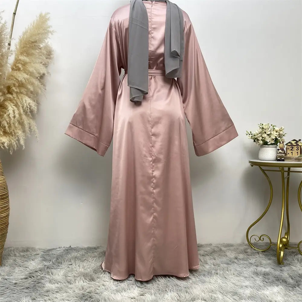 Robe musulmane en satin à lacets pour femme
