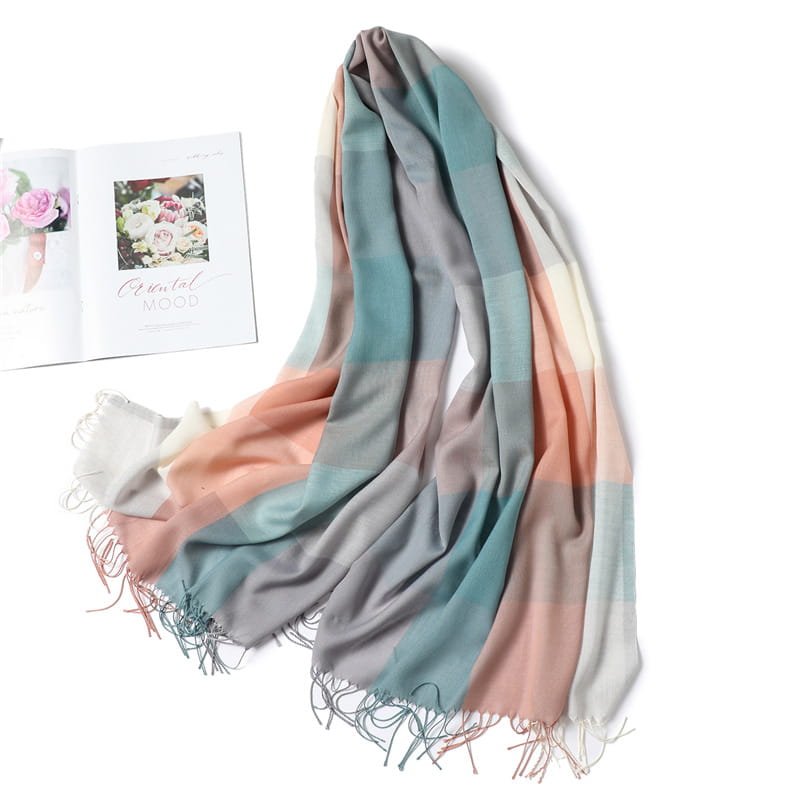 Foulard turban décoratif polyvalent à franges fines et tendance