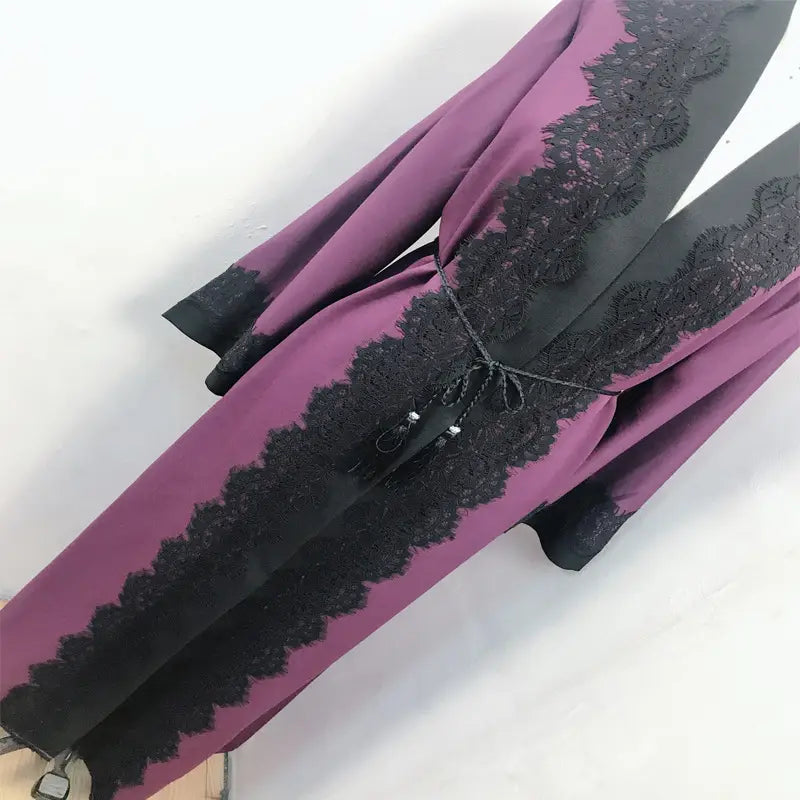 Robe cardigan en dentelle pour femmes musulmanes