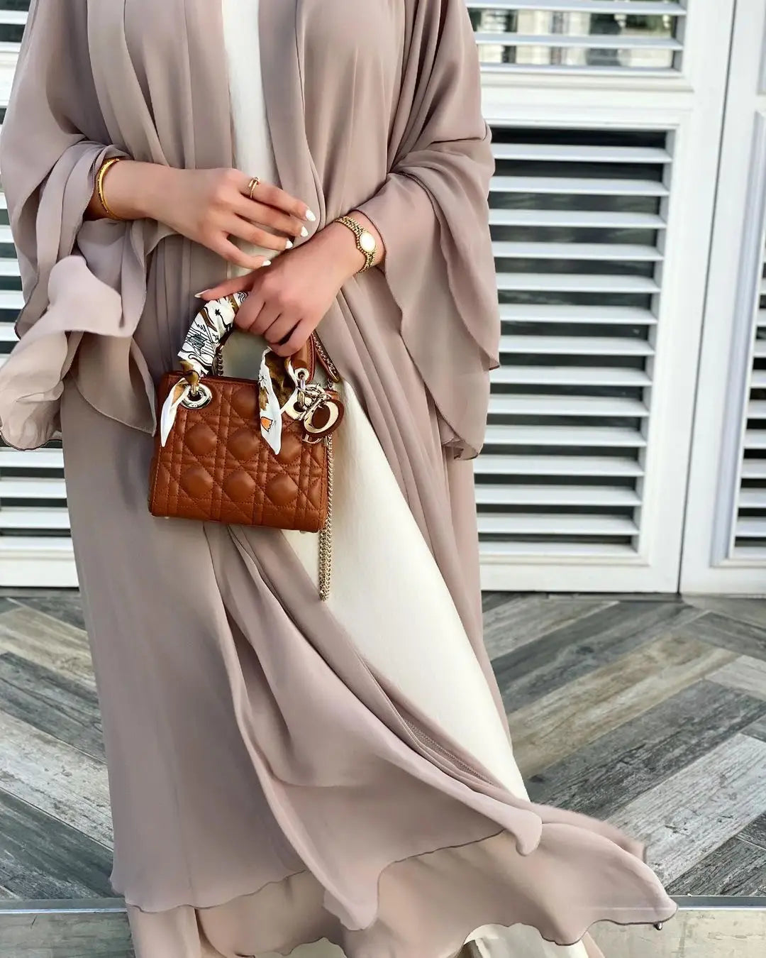Dernières Abayas Musulmanes Mode Douces et Élégantes Grandes