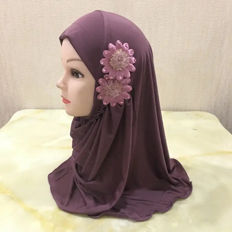 Chapeau turban pour petite fille avec voile à deux fleurs