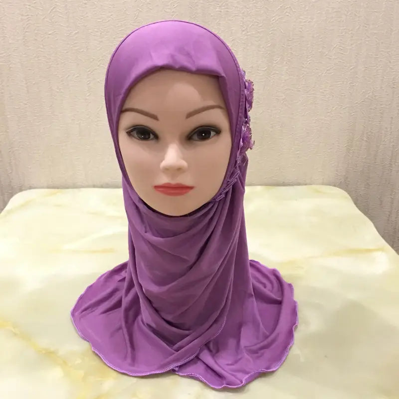 Chapeau turban pour petite fille avec voile à deux fleurs