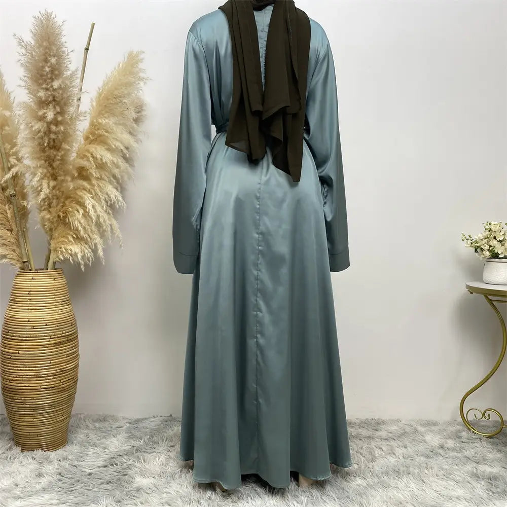 Robe musulmane en satin à lacets pour femme