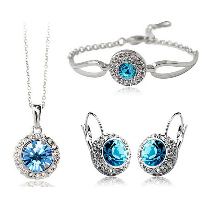 Ensemble de bijoux