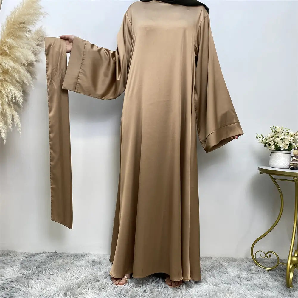 Robe musulmane en satin à lacets pour femme