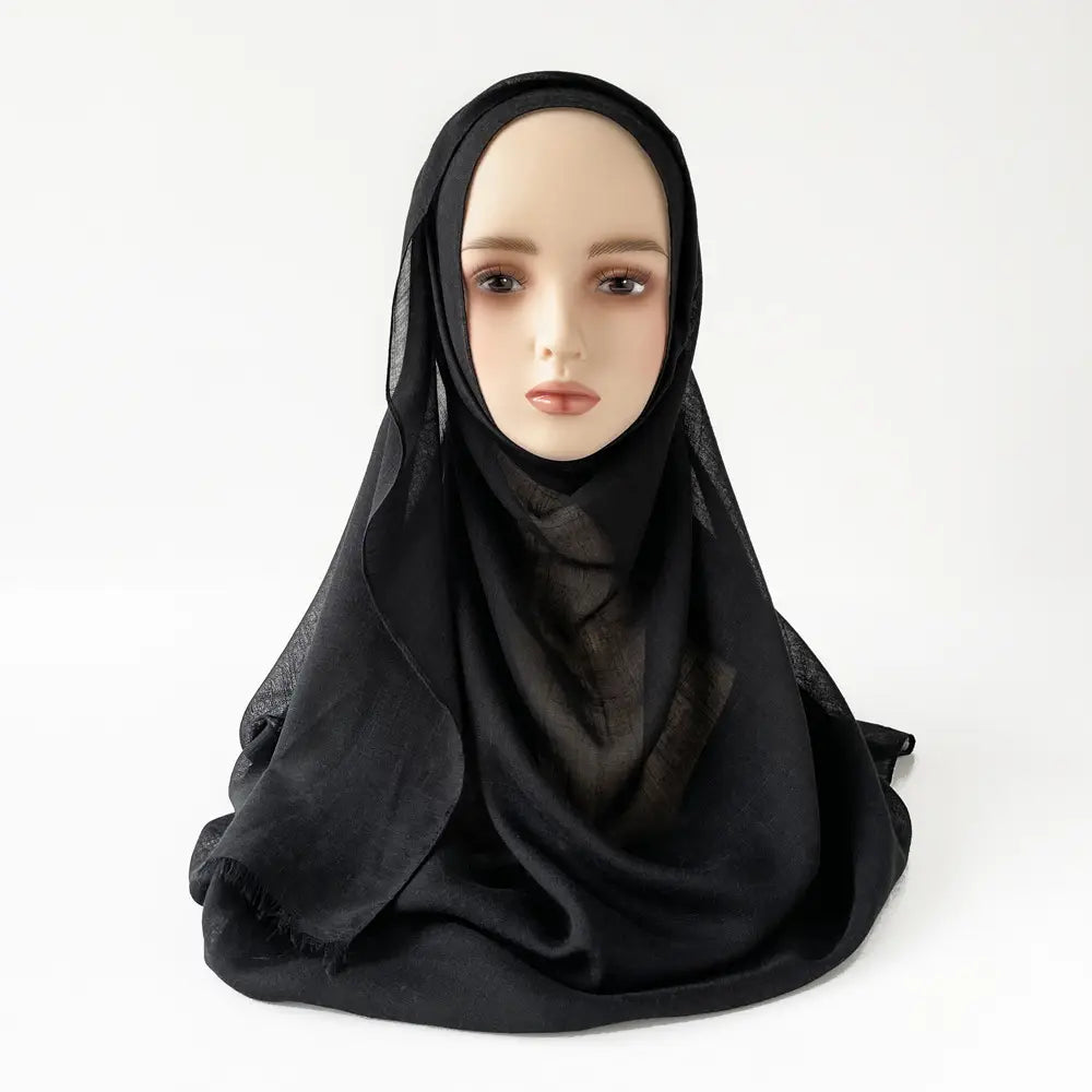 Hijab musulman en coton flammé – Écharpe avec pompons 180×80cm en différentes couleurs.
