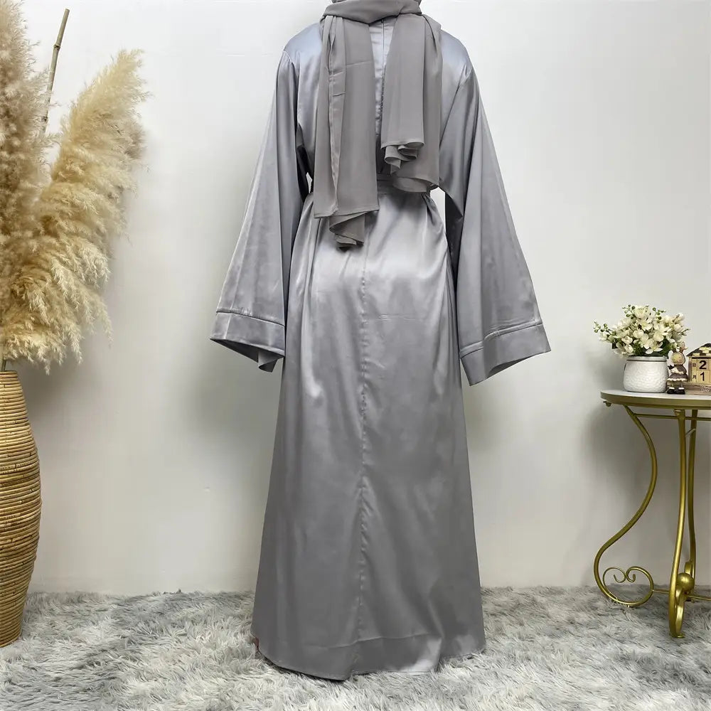 Robe musulmane en satin à lacets pour femme