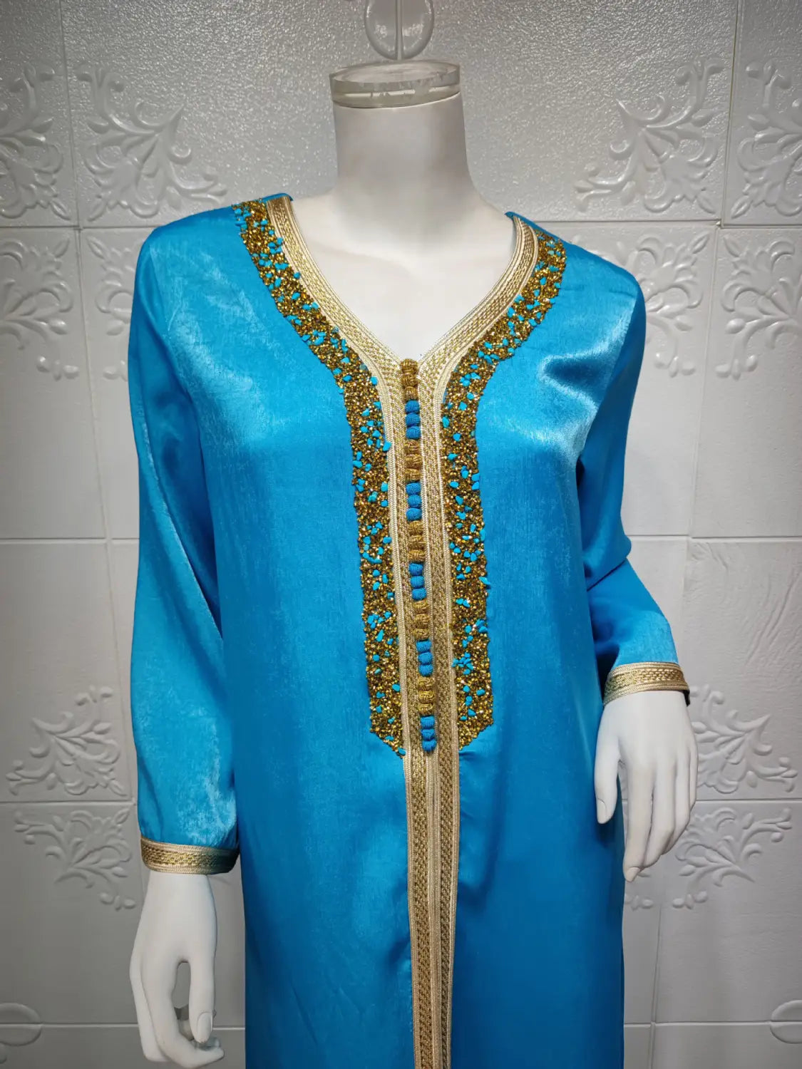 Robe musulmane de Dubaï avec dentelle et ruban diamant