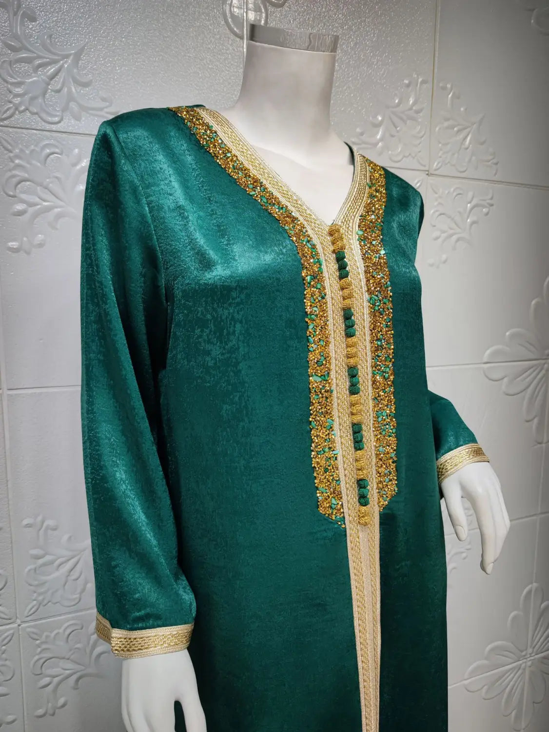 Robe musulmane de Dubaï avec dentelle et ruban diamant