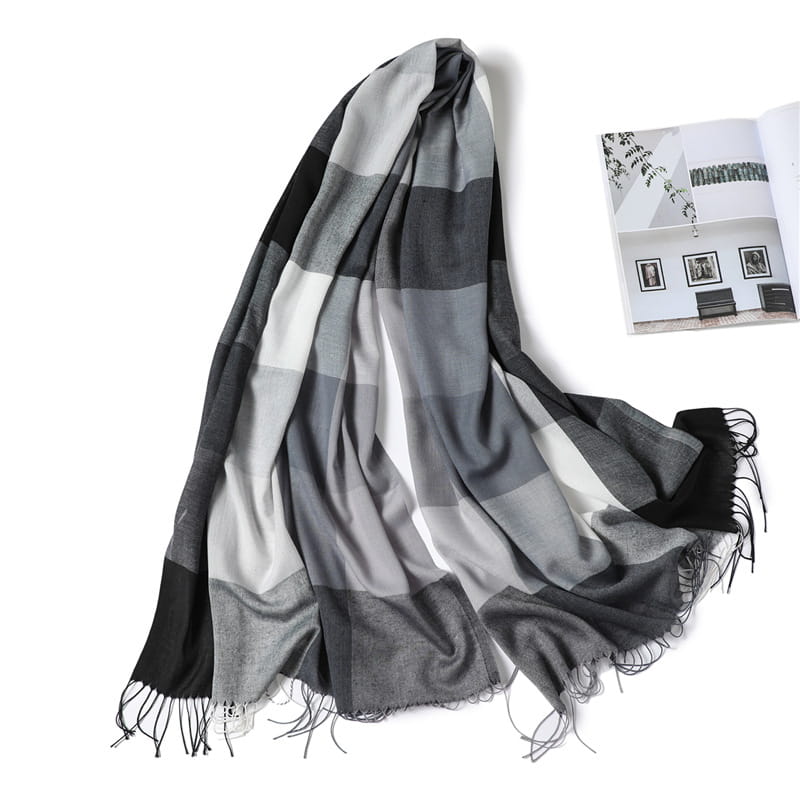 Foulard turban décoratif polyvalent à franges fines et tendance