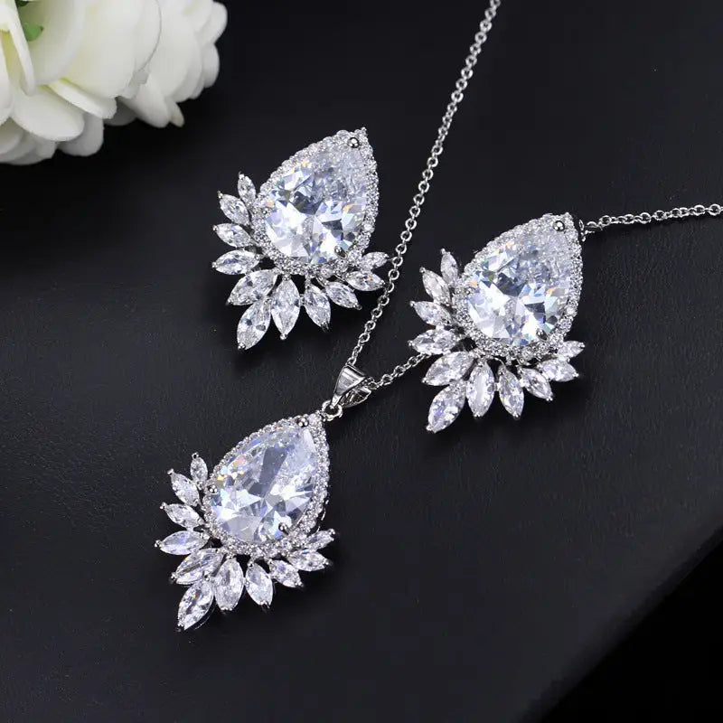 AAA jewelry chain bridal banquet dinner Jewelry Set - White