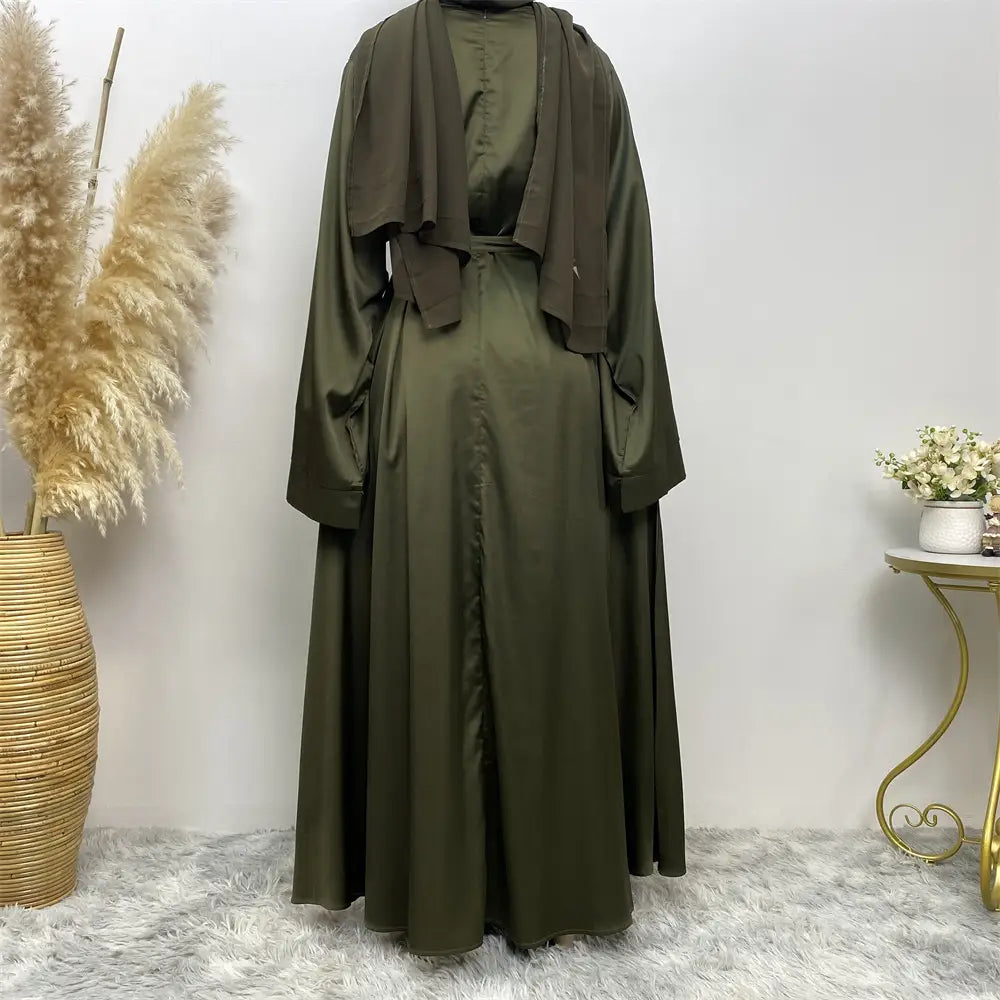 Robe musulmane en satin à lacets pour femme