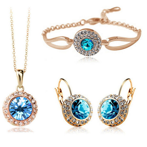 Ensemble de bijoux