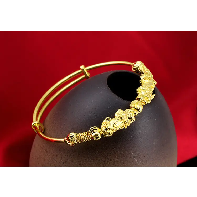 Vintage ethnic style bangles - Gold