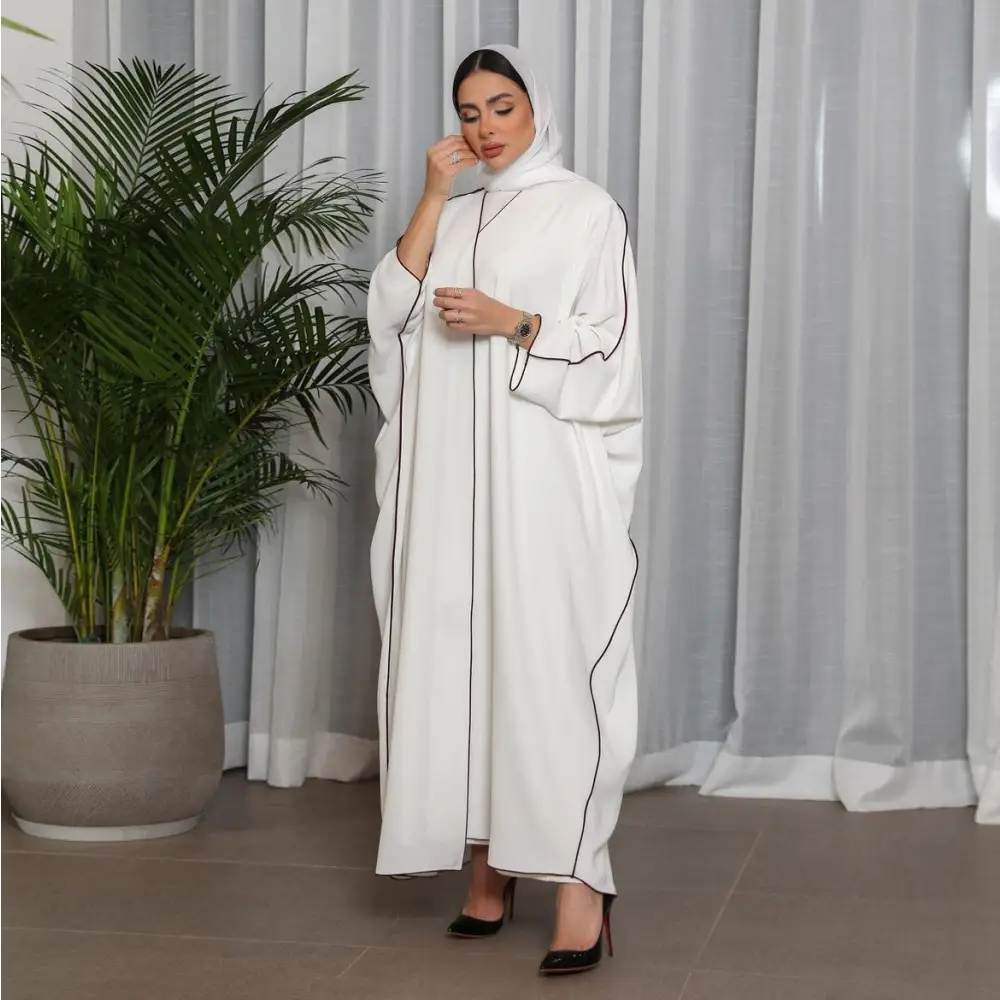 Women’s White Patchwork Plus Size Women’s Abaya Robe - White / Average Size